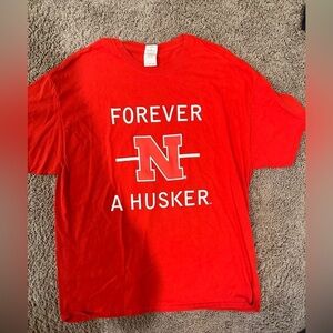 Red and white Nebraska Huskers cotton tee
